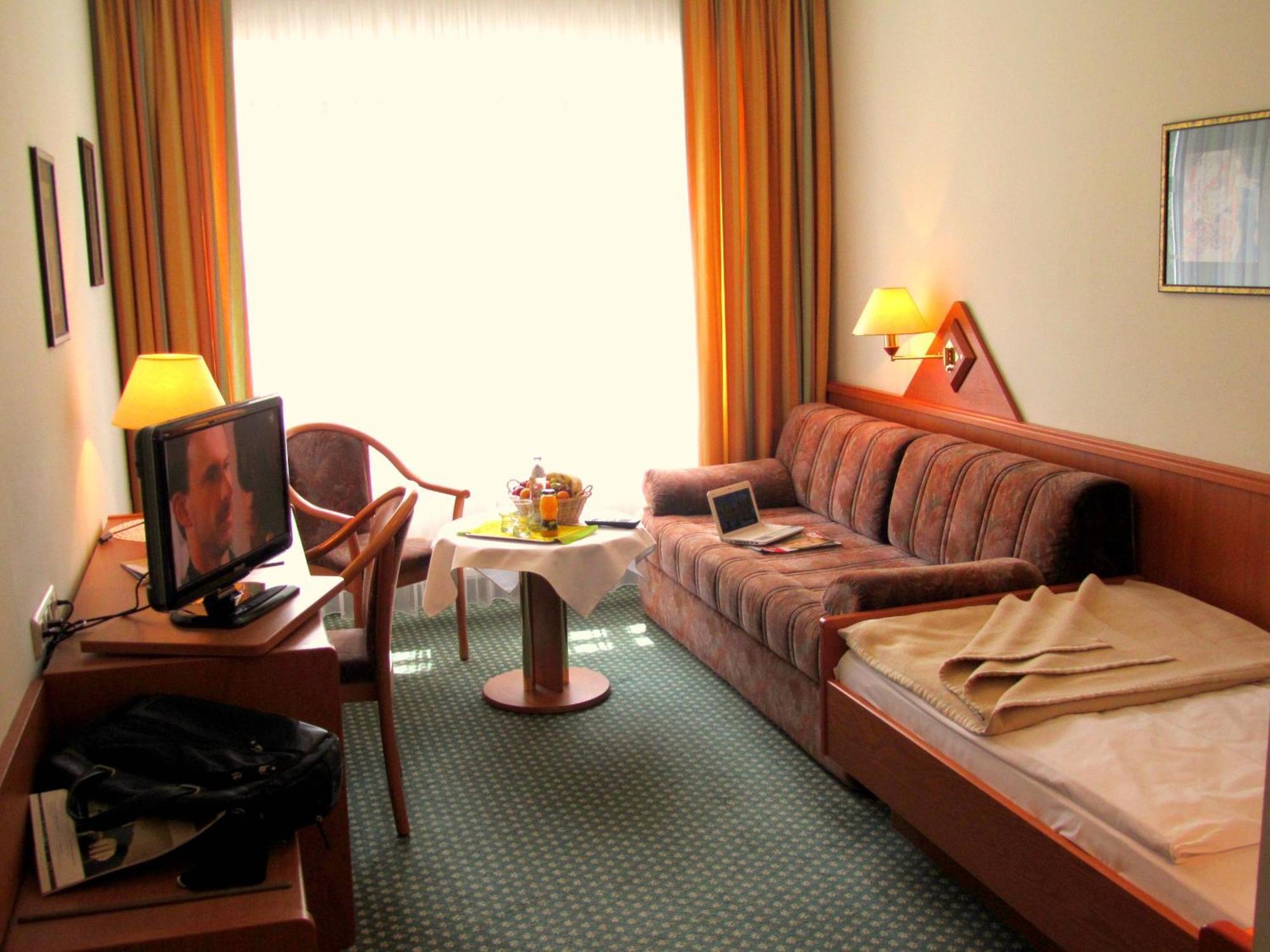 Hotel Hallerhof Bad Hall Extérieur photo