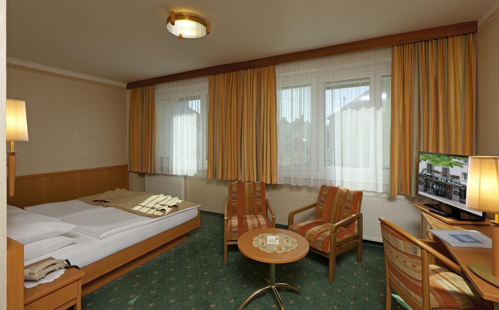 Hotel Hallerhof Bad Hall Extérieur photo
