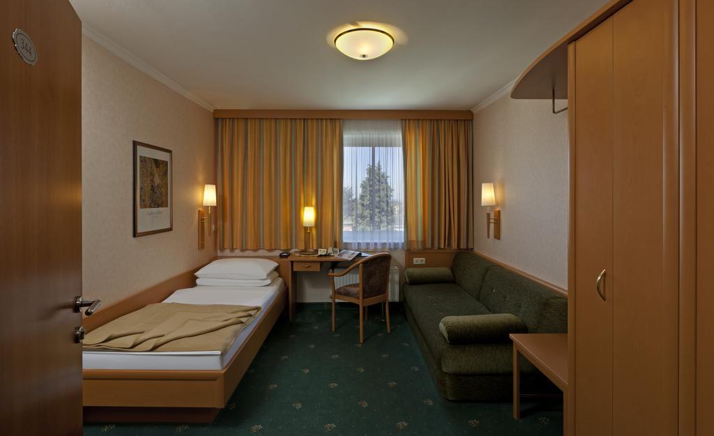 Hotel Hallerhof Bad Hall Extérieur photo